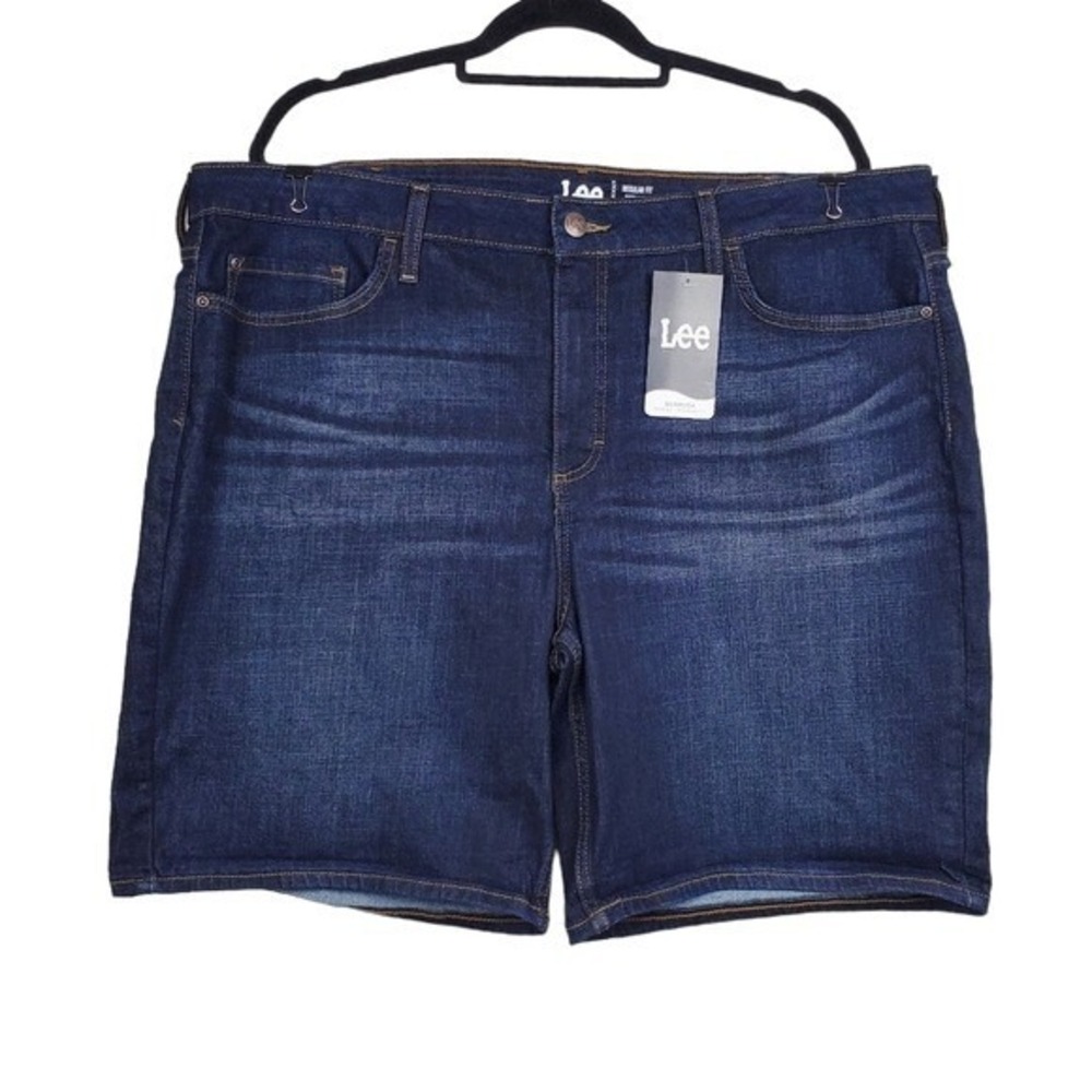 Lee Womens Blue Mid Rise Bermuda Denim Jean Shorts Size 22 NWT